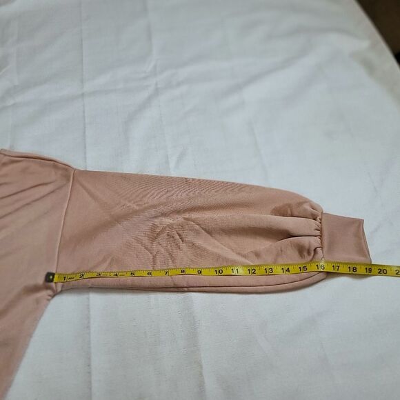 Express One Eleven Tan V-Neck Top Size XS - Picture 8 of 9